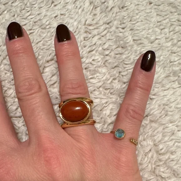 💍 NWOT Women’s Ring Bundle – Size 7 - Picture 1 of 5